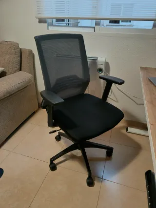 Silla de oficina negra Offichair