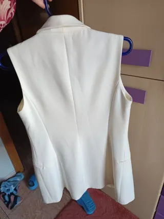 Chaleco Stradivarius Blanco Talla S