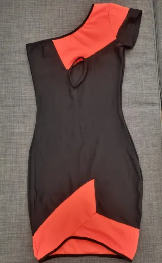 Vestido corto fiesta negro y naranja