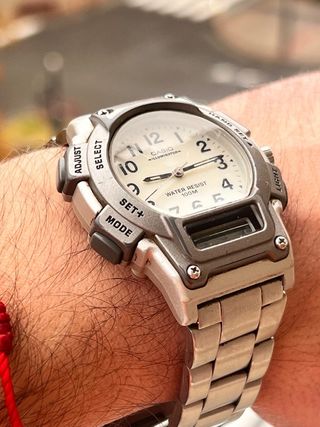 Casio AQ-150W Vintage Doble Pantalla 100M