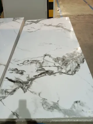 Placas decorativas efecto mármol