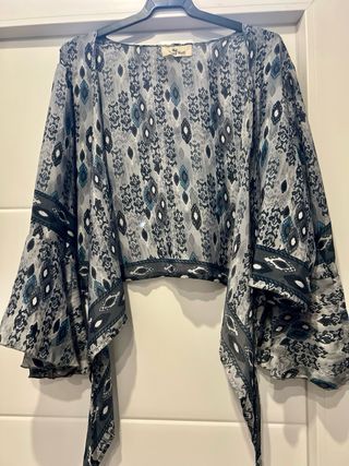 3 Blusas Talla M/L Estampado Animal Print