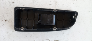 MANDO ELEVALUNAS DELANTERO DERECHO BMW SERIE 1 BE