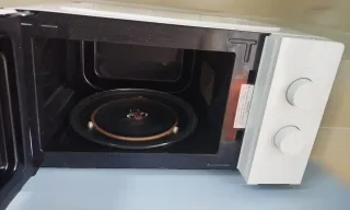 Microondas Hisense H20MOWP1HG 20L Grill