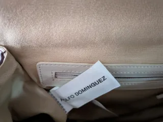 Bandolera Adolfo Domínguez Piel Beige/Morado