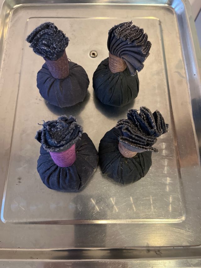 4 Pindas Herbali per Massaggio