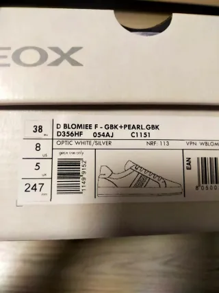 Geox Sneakers Talla 38 Blancas y Plateadas