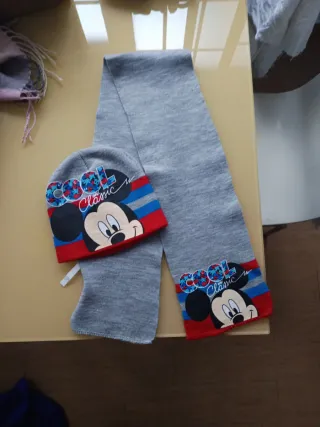 Conjunto Bufanda y Gorro Mickey Mouse