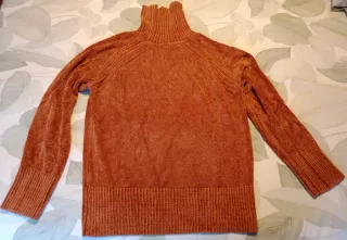 Jersey de cuello alto naranja oversize