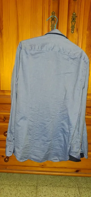 Camisa Zara azul hombre