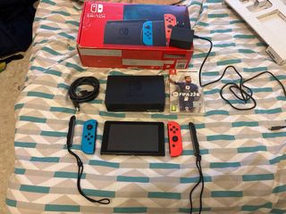 Nintendo Switch + FIFA 23 Legacy Edition