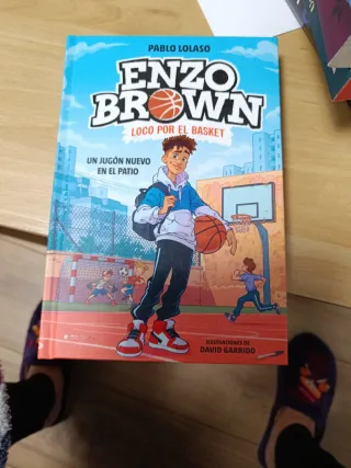 Enzo Brown: loco por el basket 1 - Un jugón nue...