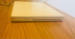MacBook Blanco 13 (2009) + Cargador
