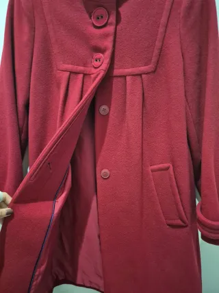 Abrigo capa Tintoretto rojo