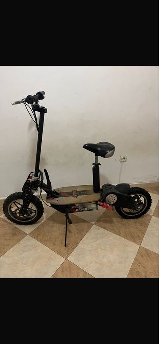 Patinete Eléctrico con Asiento