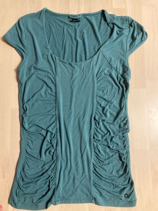 Camiseta Skunkfunk turquesa con fruncido