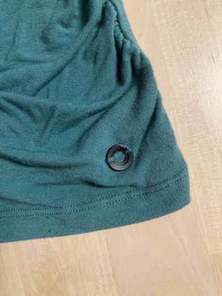 Camiseta Skunkfunk turquesa con fruncido