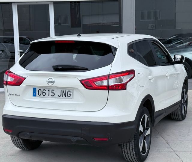 Nissan QASHQAI 1.6 dCi XTRONIC N-CONNECTA