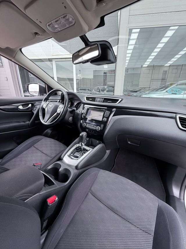 Nissan QASHQAI 1.6 dCi XTRONIC N-CONNECTA