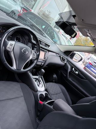 Nissan QASHQAI 1.6 dCi XTRONIC N-CONNECTA