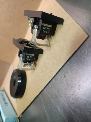 2 Cápsulas Shure M 75 Type D Tocadiscos