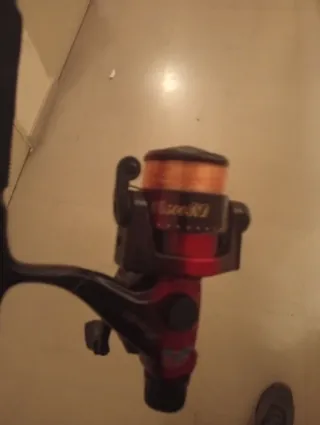 Caña de pescar telescópica con carrete