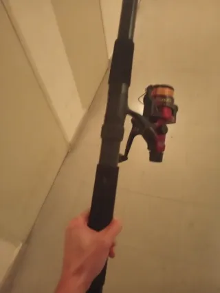 Caña de pescar telescópica con carrete