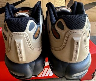 T.43 Nike Air MaxPluss Tuned Beige
