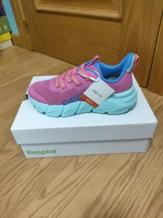 Zapatillas Geox niña rosa y azul