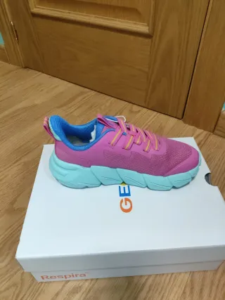 Zapatillas Geox niña rosa y azul