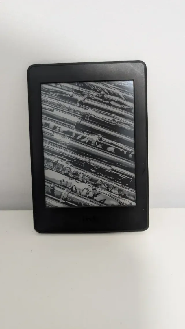 Kindle Paperwhite 7 Gen . Leer