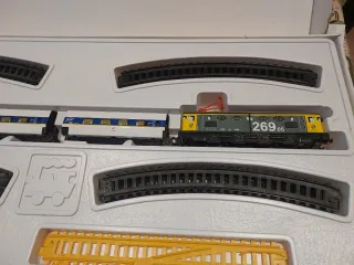 Tren Talgo Pendular 200 Eléctrico a Pilas