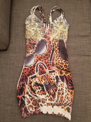 Vestido corto fiesta estampado