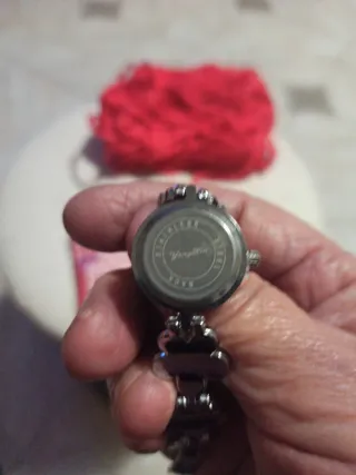 Orologio e bracciale floreale rosso