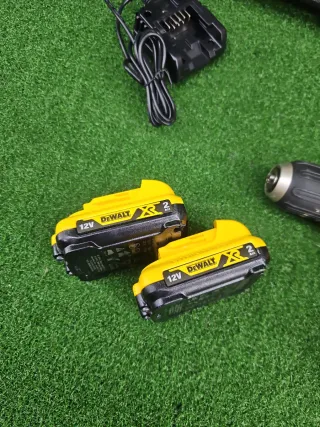 Taladro Atornillador Dewalt DCD710D2 10.8V