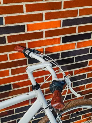 Bicicleta Híbrida gravel