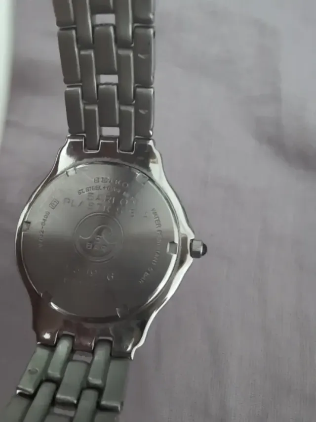 Reloj Seiko V732-0400 Cuarzo Plata/Blanco