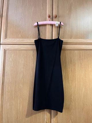 Vestido negro tirantes