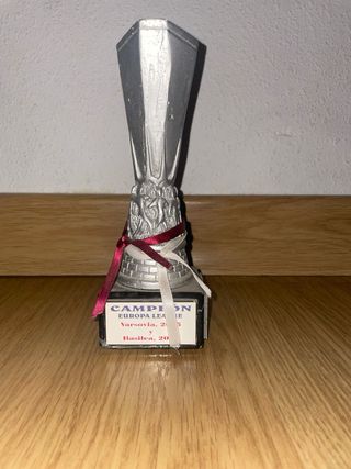 Trofeo Miniatura UEFA Sevilla F.C. Campeón