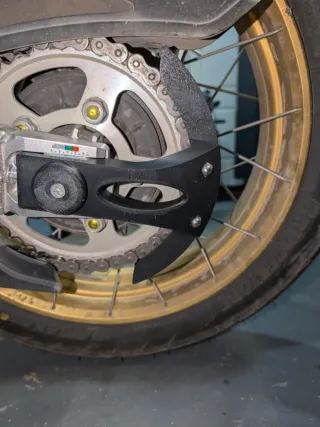 Protector Cadena África Twin 2025