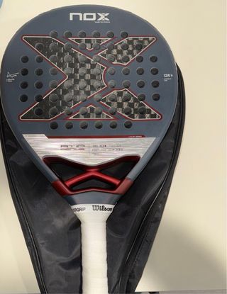 Pala de pádel Nox AT10 12K Agustin Tapia