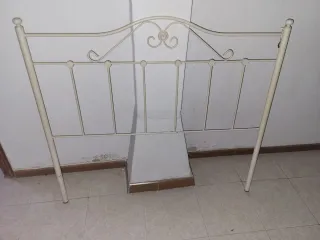 Cabecero de forja blanco solo venta en persona