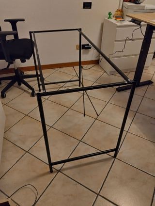 Struttura metallo scrivania nera