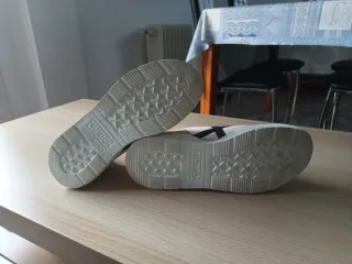 Zapatillas Munich rosas y blancas