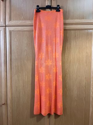 Falda larga naranja estampada