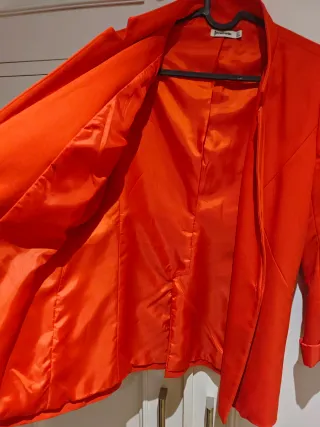 Americana coral Stradivarius mujer