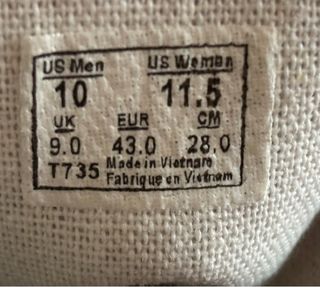 Zapatillas Vans Negras y Blancas