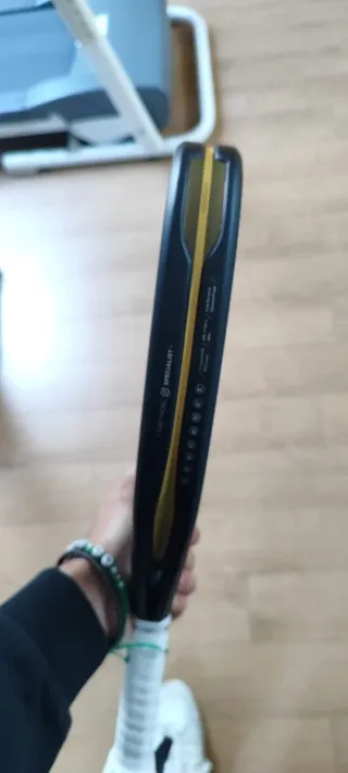 Bullpadel Hack 04 Premier Padel