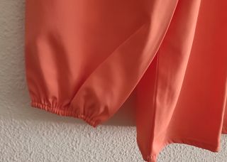 BLUSA PRIMAVERA ESCOTE V LISO T. M A ESTRENAR