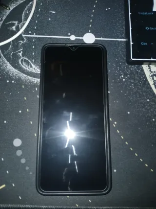 Móvil TCL Negro y Azul